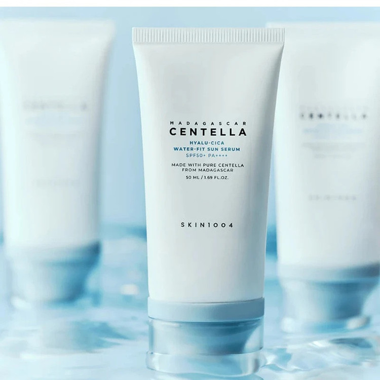 ضد آفتاب سنتلا SKIN1004 SPF50+ مدل Hyalu-Cica حجم 50 میلیلیتر